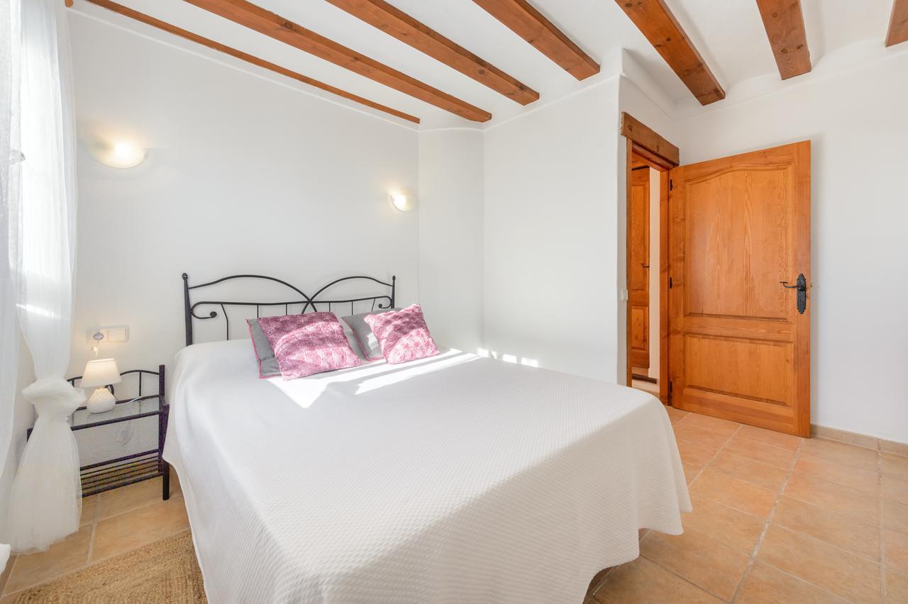 Agroturismo Rural Can Prats Santa Eulària des Riu Exterior foto